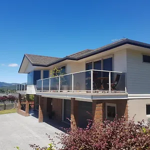 https://rotorua-views-bnb-and-apartment.rotoruahotelsnz.com